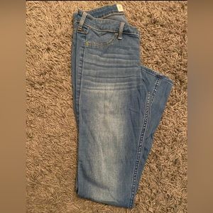 Hollister jeans size 4